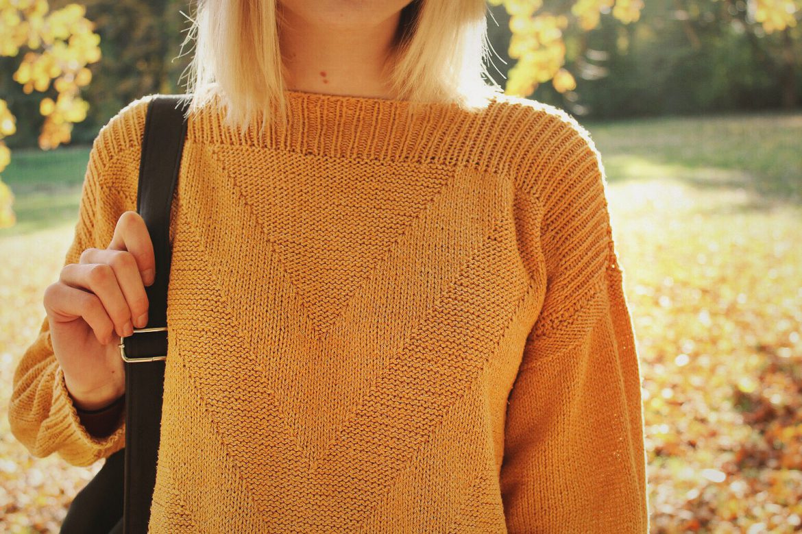 Orange_Autumn_Outfit.jpeg