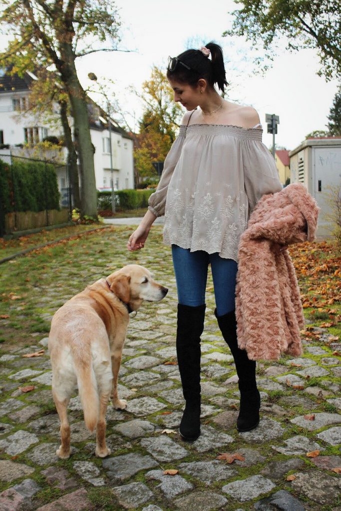 PRETTY IN PINK (FLUFFY COAT)