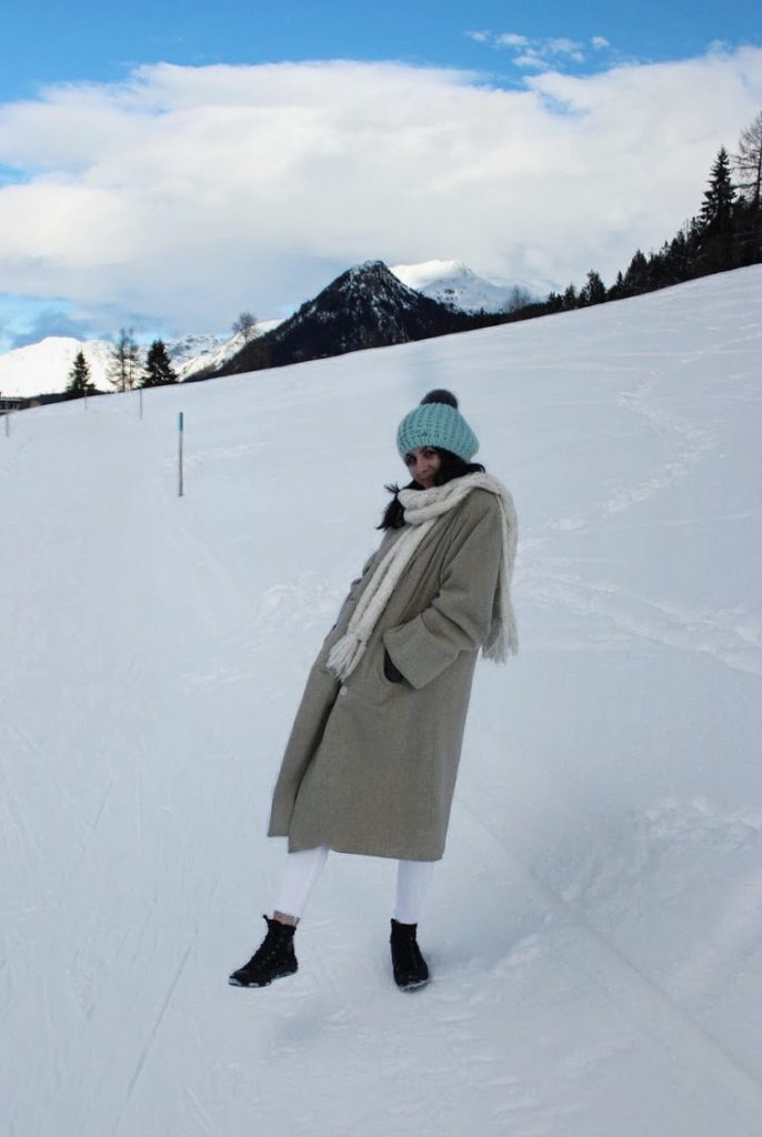 STYLISH IN DIE VERSCHNEITEN ALPEN