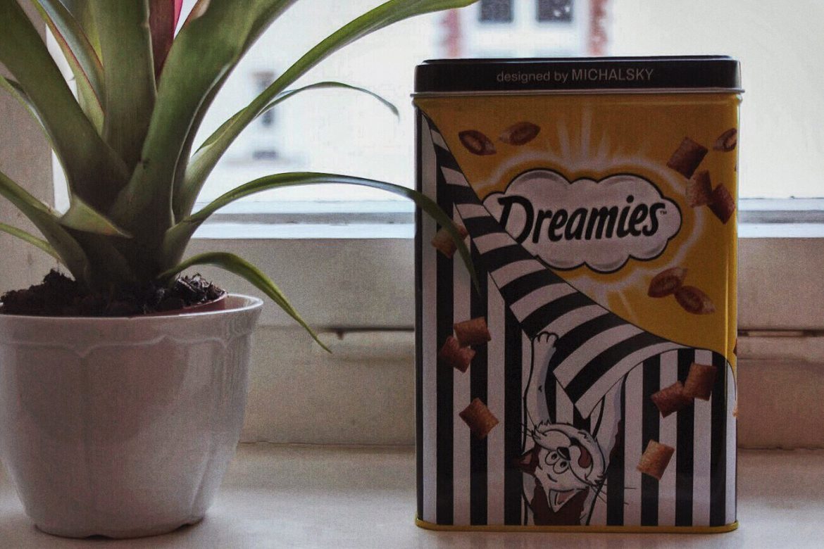 STYLISCHE DREAMIES-GEBURTSTAGSDOSE BY MICHAEL MICHALSKY