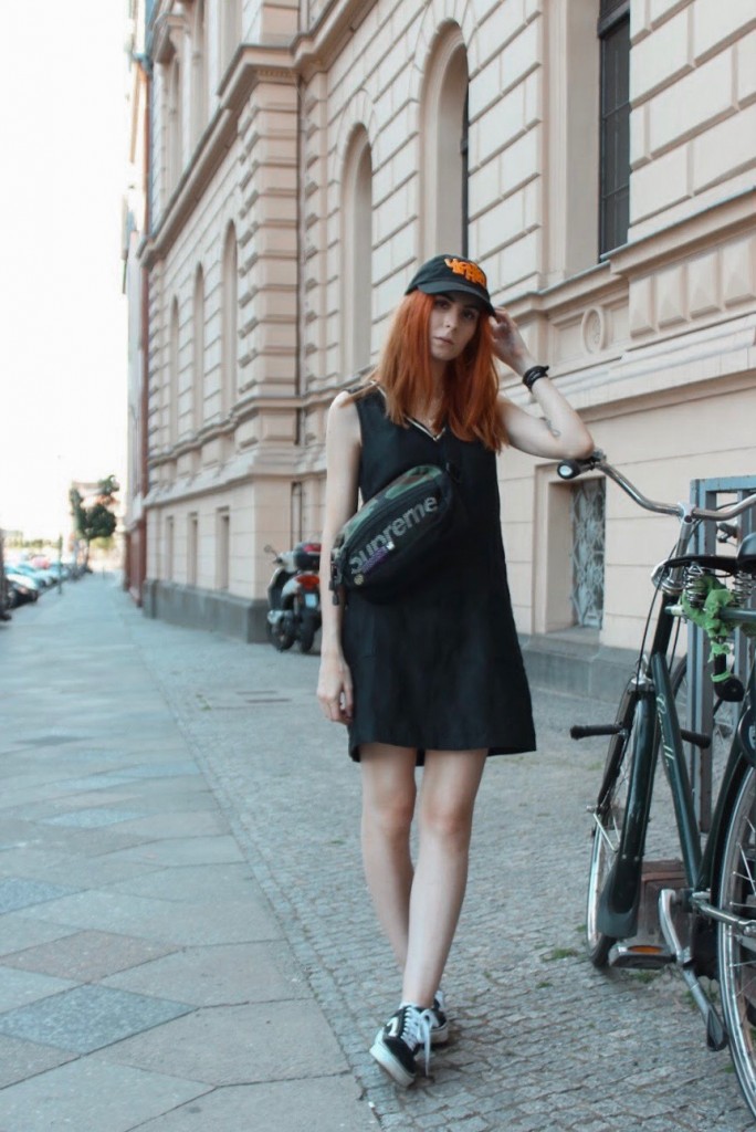 BERLIN FASHION WEEK - OUTFIT NR. ZWEI: GIRLY STREETWEAR LOOK