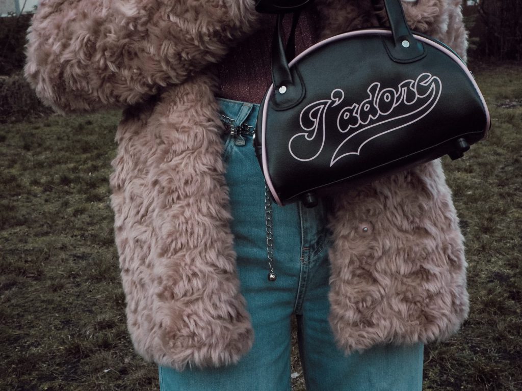 Berlin Fashion Week - Late 90s Pastel Outfit - J'Adore Bag